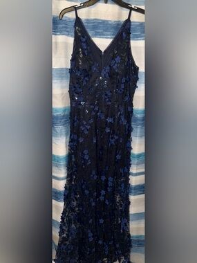 Navy Floral Appliqué V-Neck Evening Dress